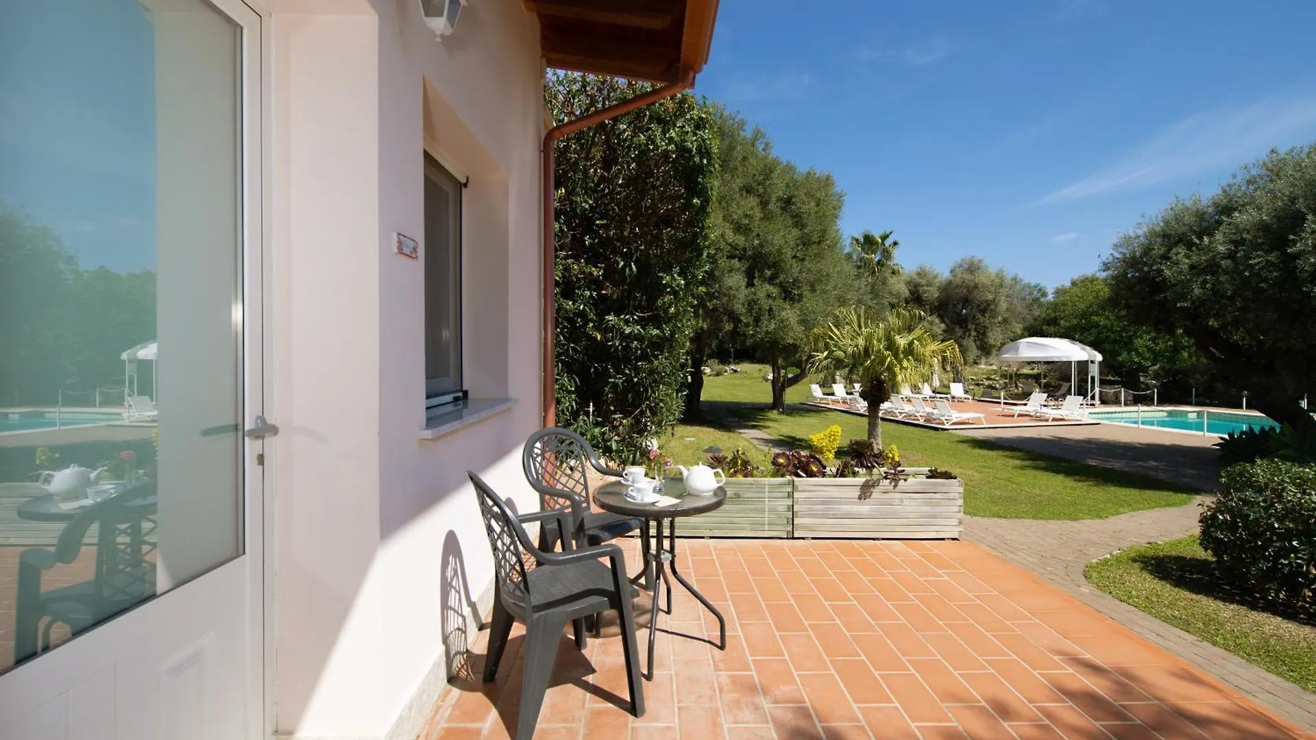 Bed & Breakfast Isola Charm B&B - A Historic Villa Near Punta Del Pero Beach Syracuse