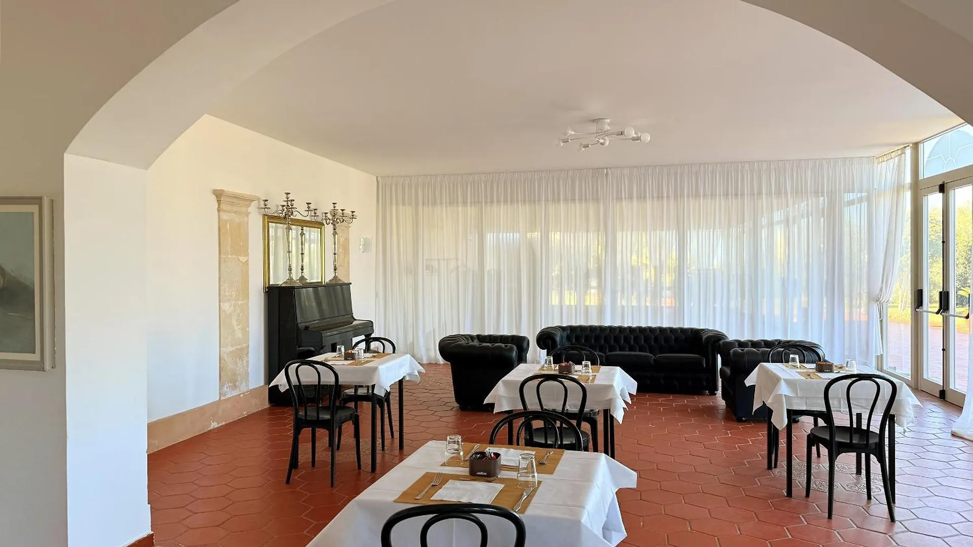 Isola Charm B&B - A Historic Villa Near Punta Del Pero Beach Syrakus 2*,  Italien
