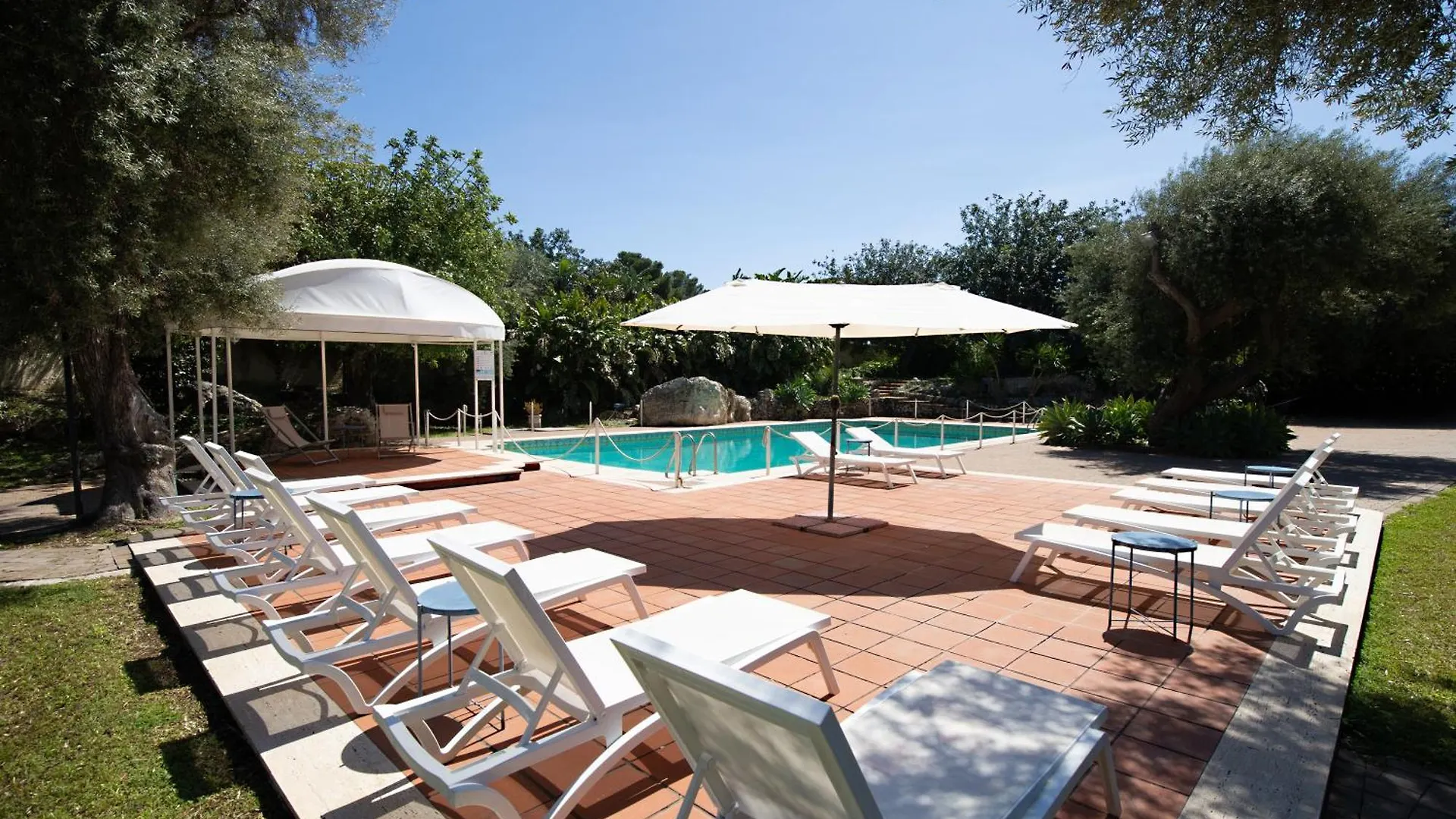 Isola Charm B&B - A Historic Villa Near Punta Del Pero Beach Syrakus 2*,