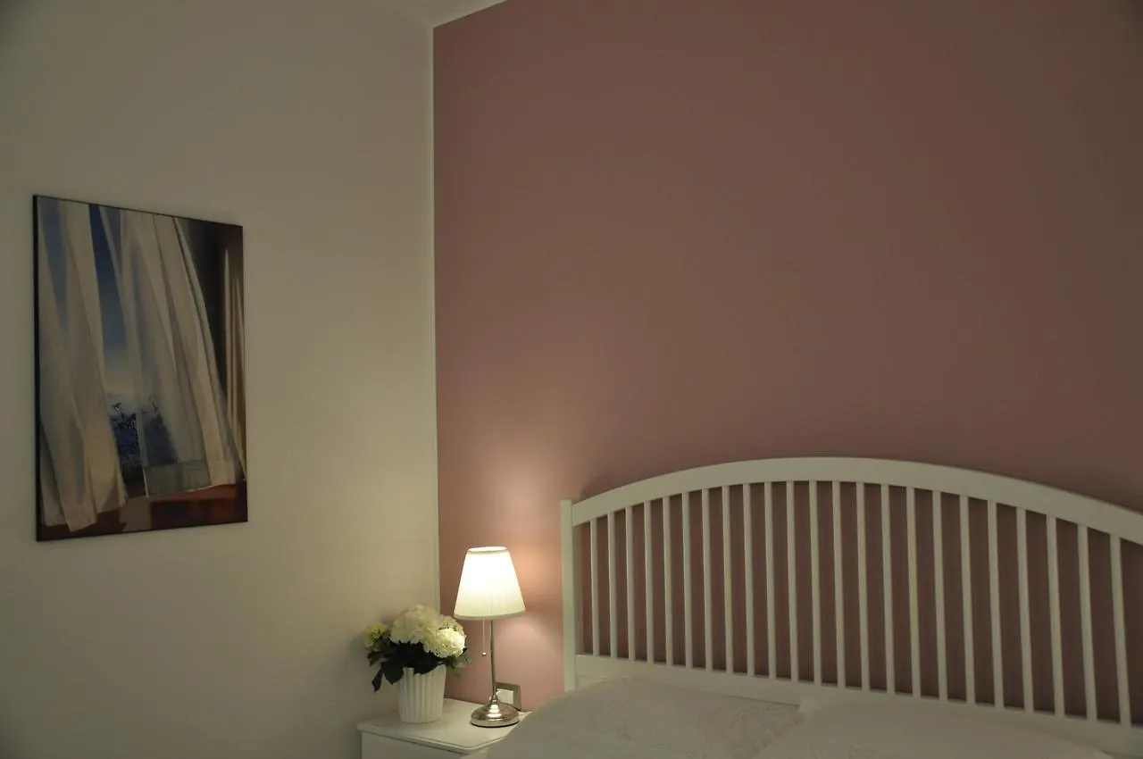 Isola Charm B&B - A Historic Villa Near Punta Del Pero Beach Syracuse