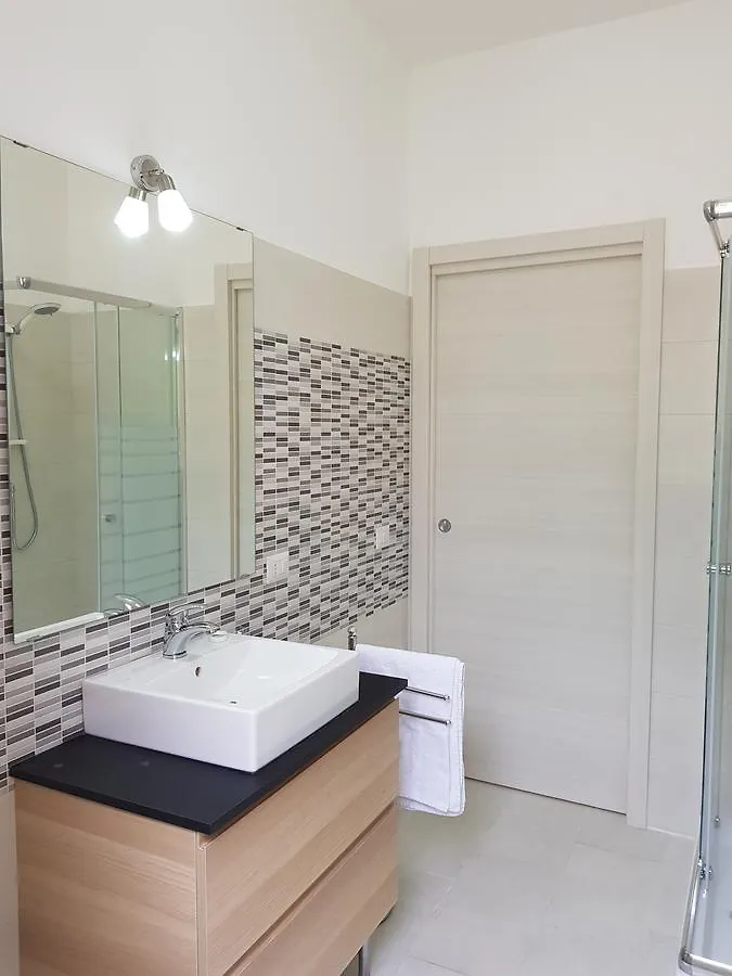 فندق مبيت وإفطار سيراكوزا Isola Charm B&B - A Historic Villa Near Punta Del Pero Beach