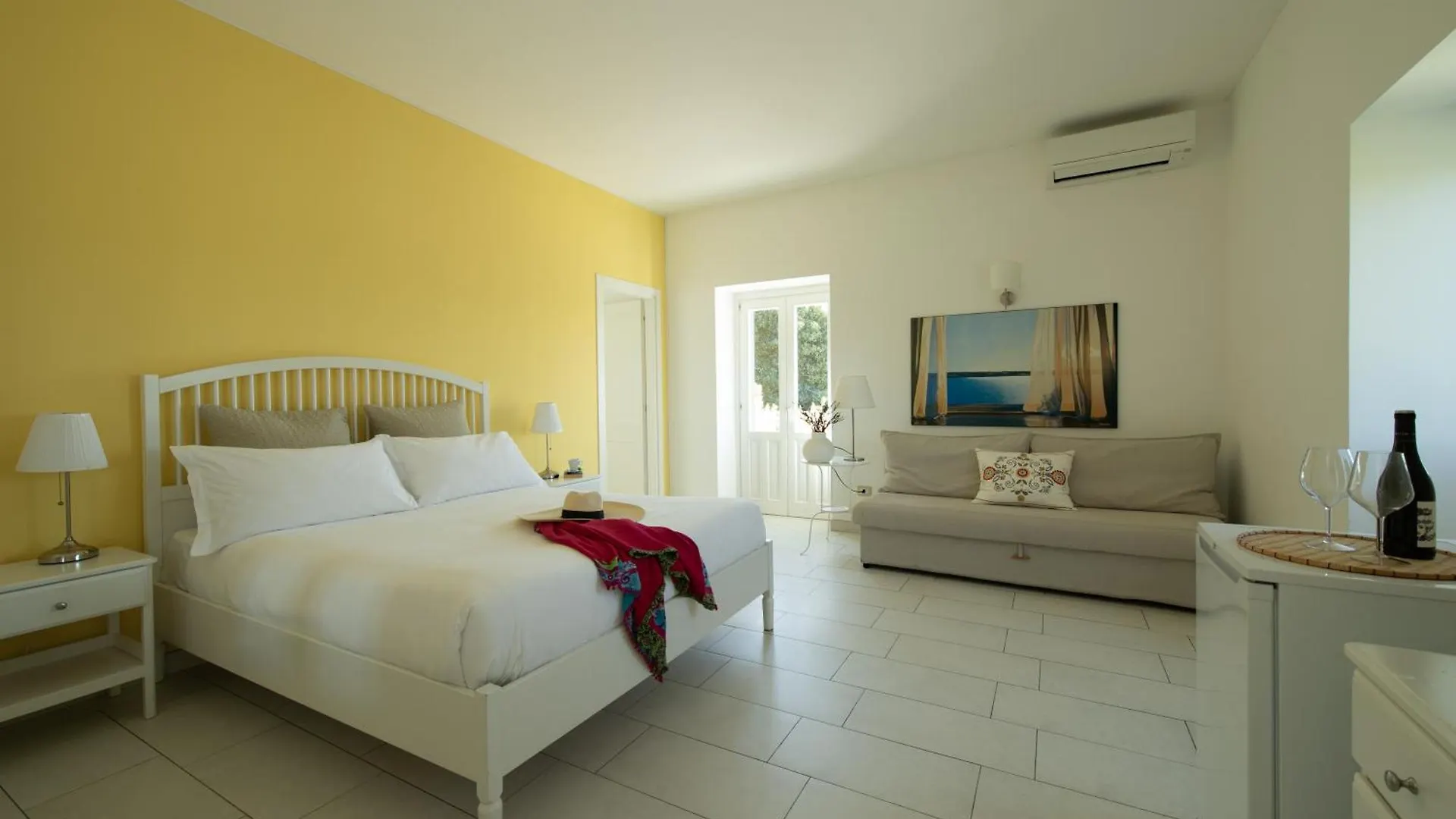 Isola Charm B&B - A Historic Villa Near Punta Del Pero Beach Сиракузы Отель типа 