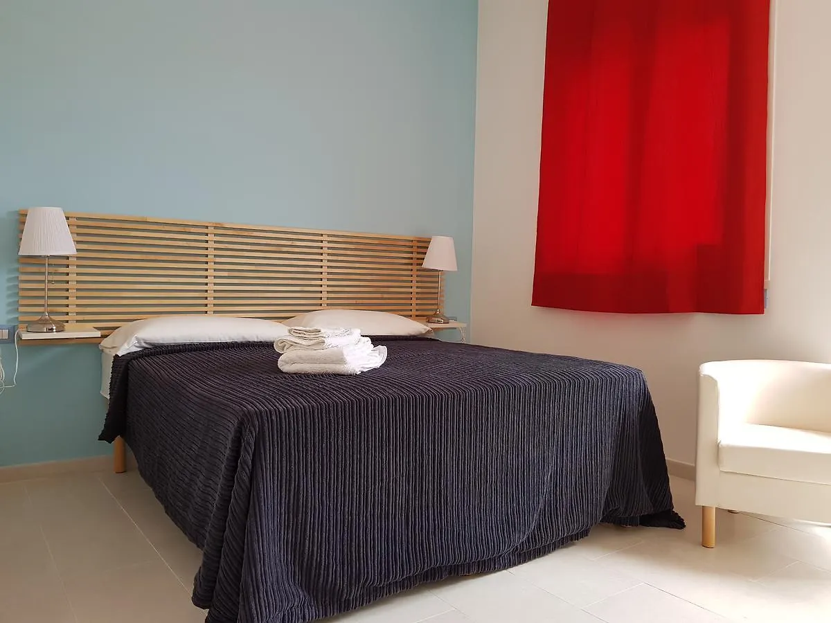 Isola Charm B&B - A Historic Villa Near Punta Del Pero Beach Сиракузы 2*,